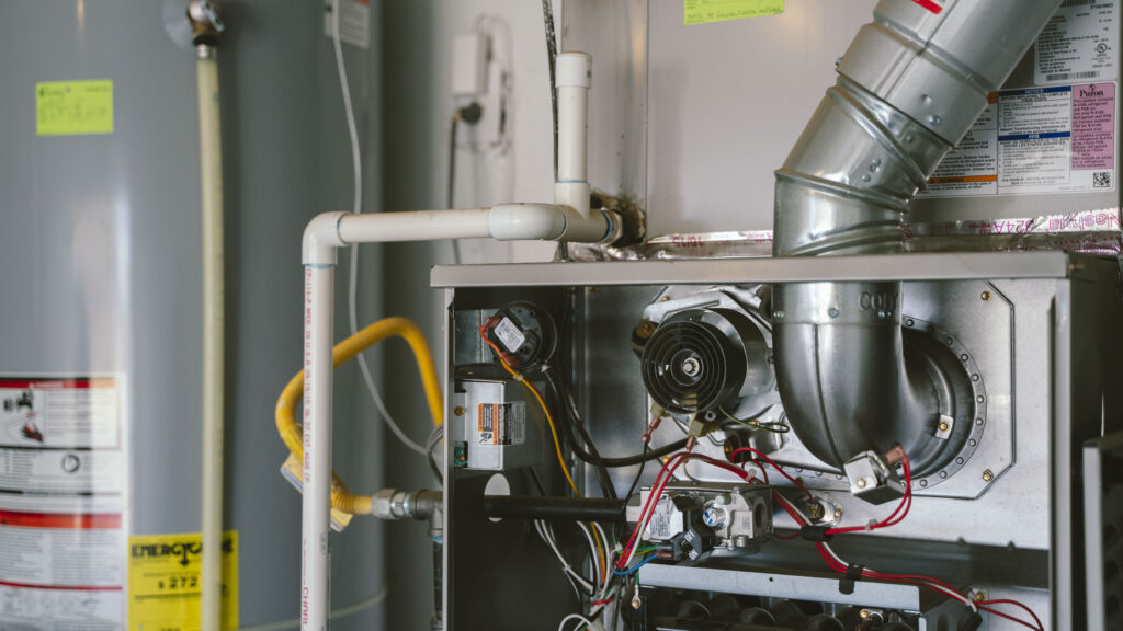 5 signs of a gas leak | emergency hvac in lubbock